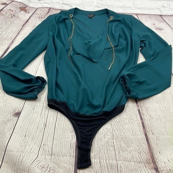 UEC G by Guess dark green bodysuit blouse XS gold detail - Picture 1 of 9